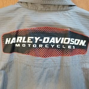 Harley Davidson XL button up short sleeve shirt